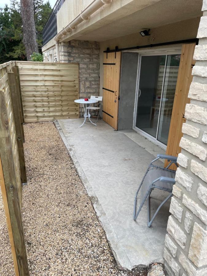 Joli Logement Au Pied Des Alpilles Eyguieres Екстер'єр фото